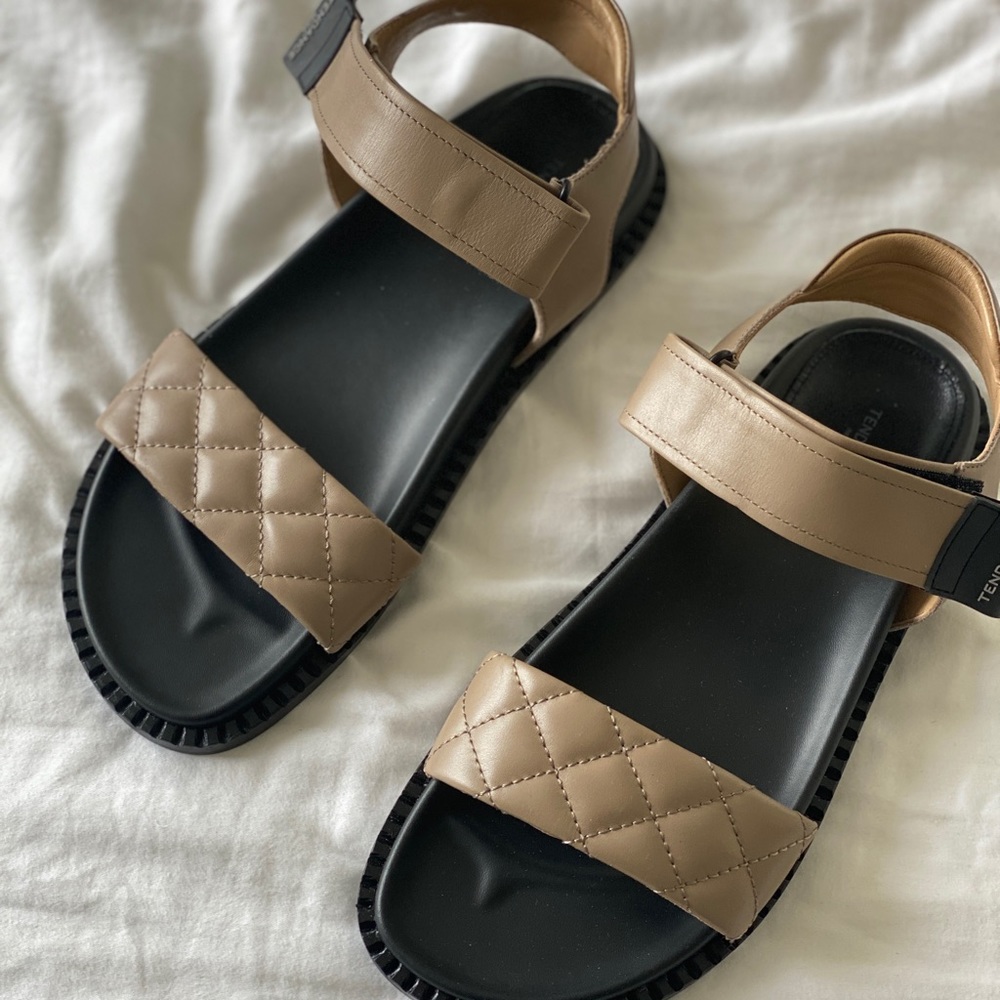 New leather sandals